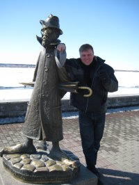 Я и А.П.Чехов на набережной Томска